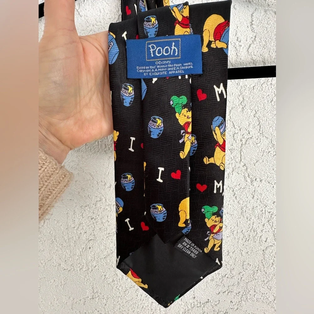 Disney Winnie The Pooh Classic All Over Print Cartoon Navy Blue Mens Neck Tie